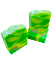 Load image into Gallery viewer, Coconut & Lemongrass