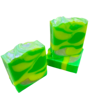 Load image into Gallery viewer, Coconut & Lemongrass