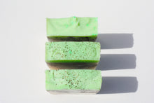 Load image into Gallery viewer, Coconut & Lime